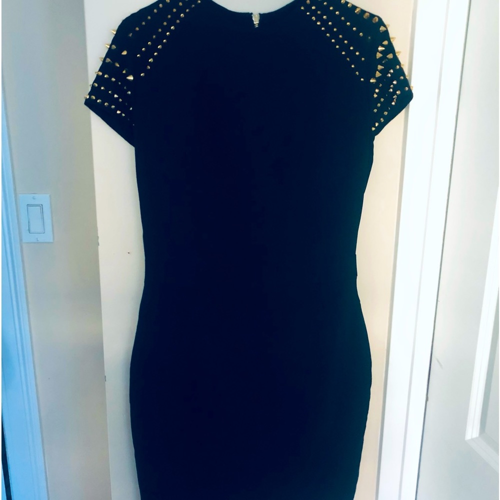 Celeb Boutique Black dress with studded sleeves size large lnc